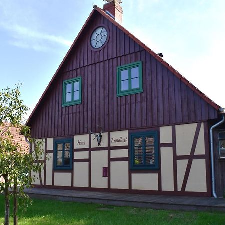 Charming, Restored Holiday Home In Wendorf Wendorf  外观 照片